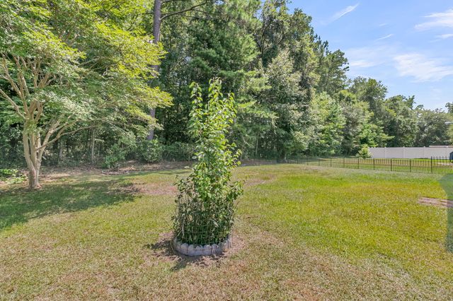 104 Savannah River Drive, Summerville, SC 29485