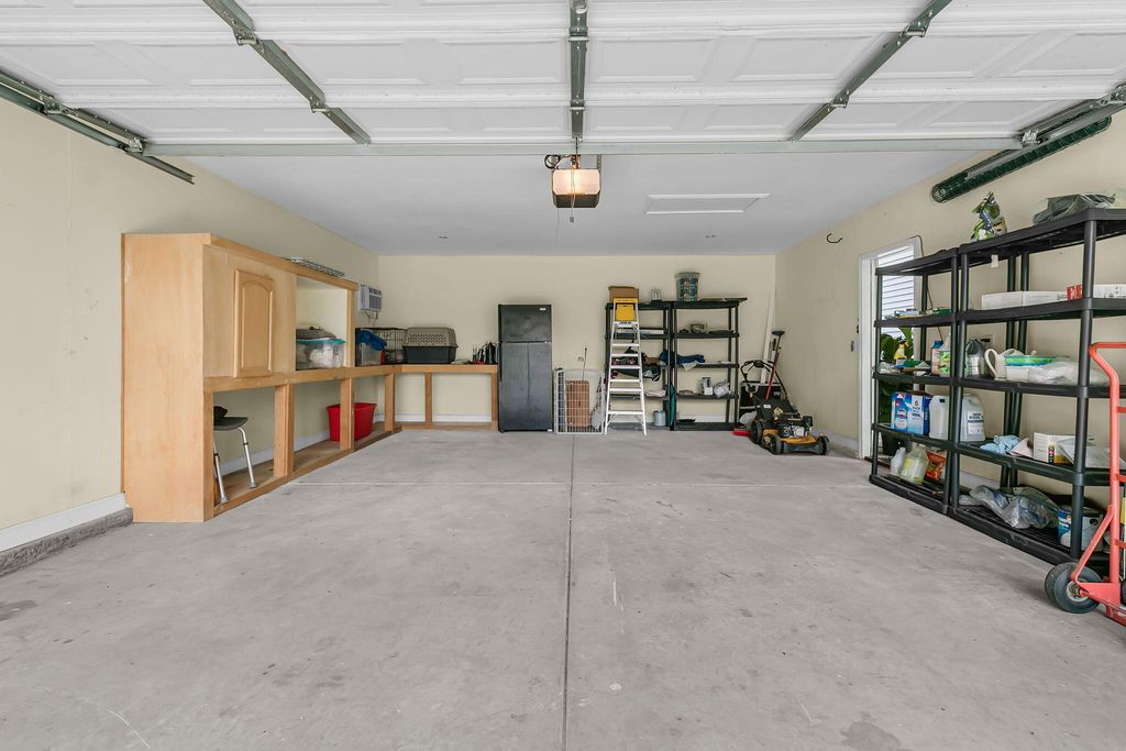 Image 37 of property listing at 104 Savannah River Drive, Summerville, SC 29485