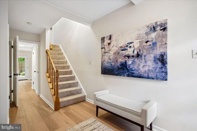 6013 CROCUS CT, Alexandria, VA 22310