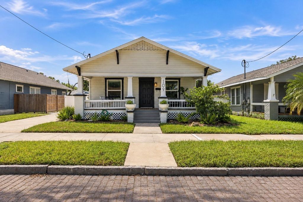 Image 2 of property listing at 109 E JEAN STREET, Tampa, FL 33604