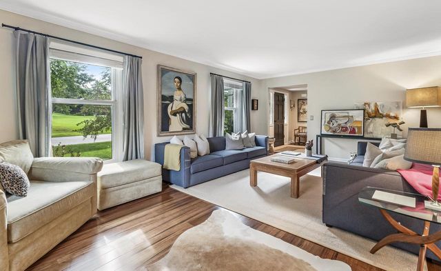 3606 W Chantilly COURT, Mequon, WI 53092