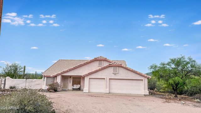 3640 N PROSPECTORS Road, Apache Junction, AZ 85119
