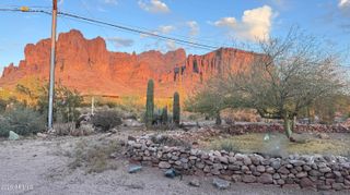 3640 N PROSPECTORS Road, Apache Junction, AZ 85119