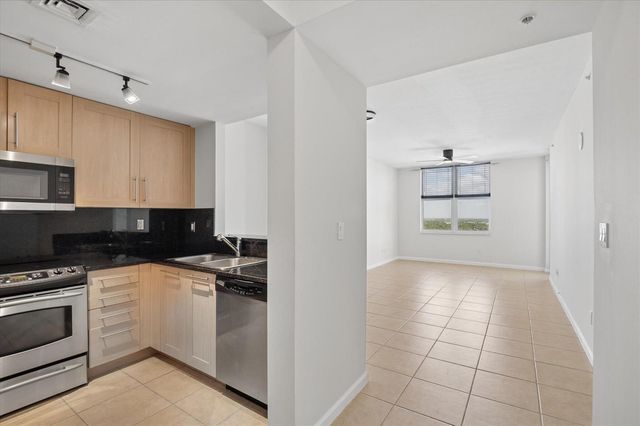 511 SE 5TH Avenue 2115, Fort Lauderdale, FL 33301