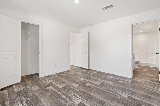 5234 YELLOW PINE STREET N, St Petersburg, FL 33709