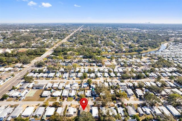 5234 YELLOW PINE STREET N, St Petersburg, FL 33709