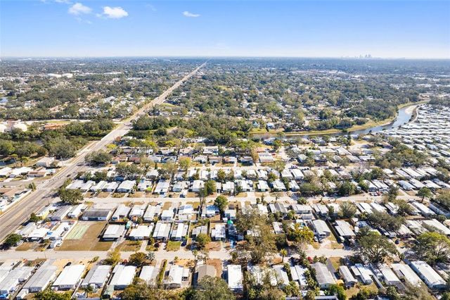 5234 YELLOW PINE STREET N, St Petersburg, FL 33709
