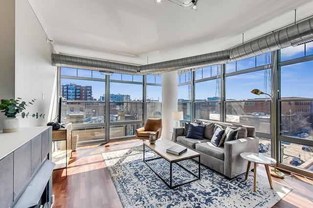 1200 W Monroe Street 511, Chicago, IL 60607