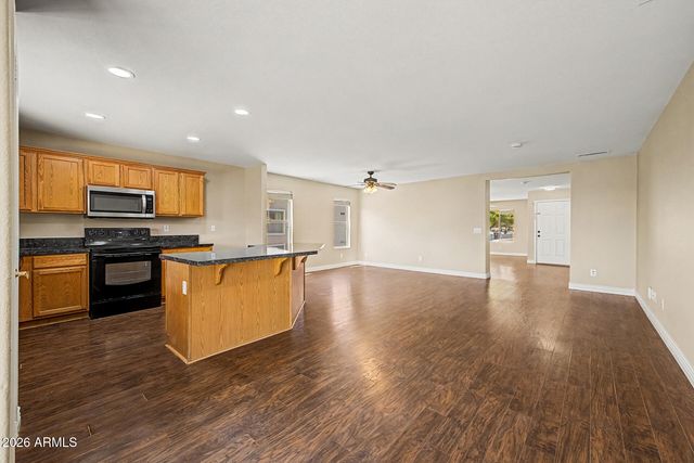 13857 W COTTONWOOD Street, Surprise, AZ 85374