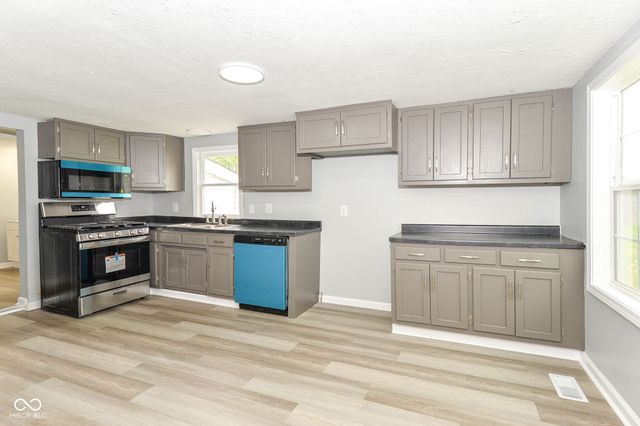 1450 Anderson Frankton Road, Anderson, IN 46011