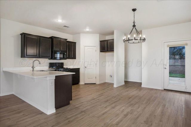 1007 SHIRAZ Boulevard, Amarillo, TX 79124