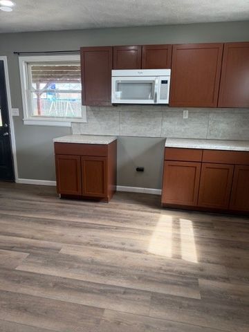 113 Poe Lane, Xenia, OH 45385