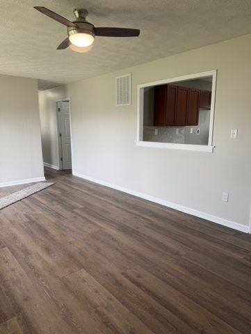 113 Poe Lane, Xenia, OH 45385