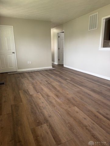 113 Poe Lane, Xenia, OH 45385