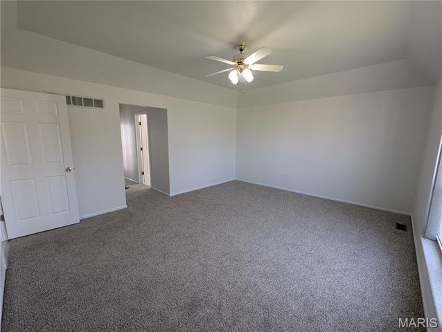 1029 Villa Gran Way, Fenton, MO 63026
