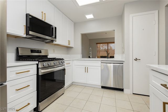 2400 Keiser Court, Las Vegas, NV 89134