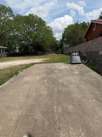 1125 Brookswood Avenue, Austin, TX 78721