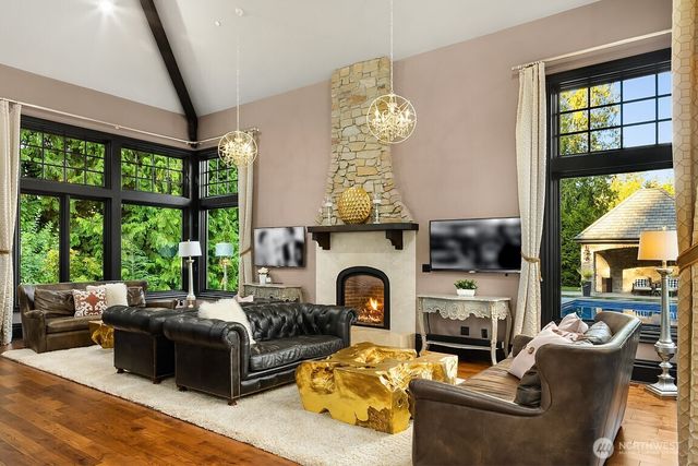 20220 NE 133rd Street, Woodinville, WA 98077