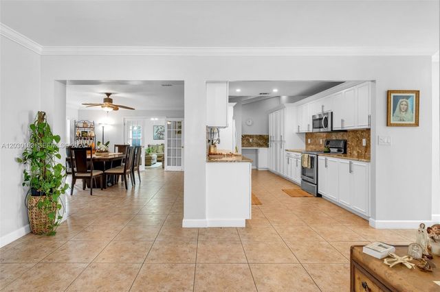 11375 SW 113th Ter, Miami, FL 33176