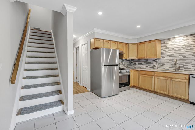 39 Coram Road 15, Shelton, CT 06484