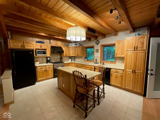 7760 E 290 S, Rockville, IN 47872