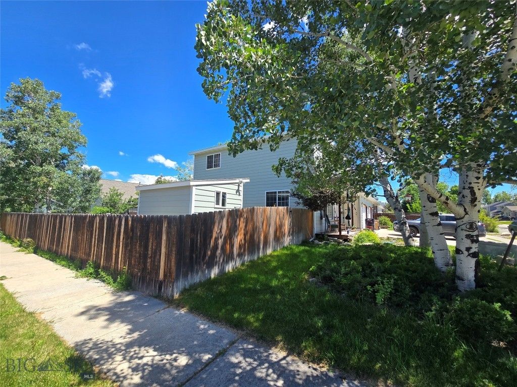 3607 Laredo, Bozeman, MT 59718 photo 2
