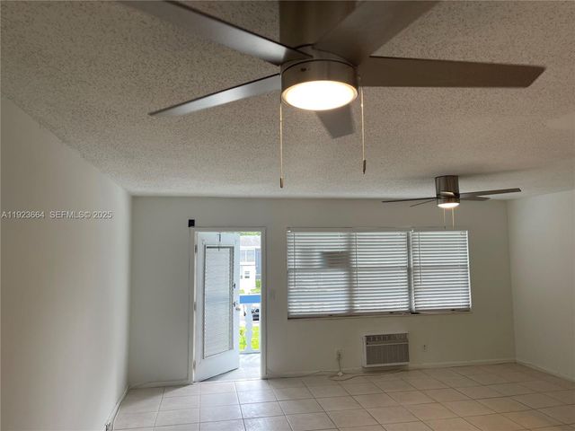 119 Tilford F 119, Deerfield Beach, FL 33442