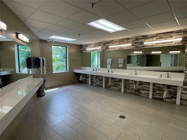 119 Tilford F 119, Deerfield Beach, FL 33442