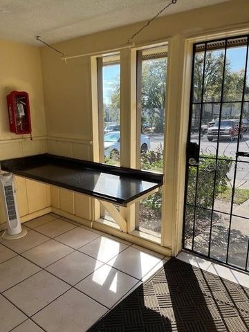 562 ORANGE DRIVE 33, Altamonte Springs, FL 32701