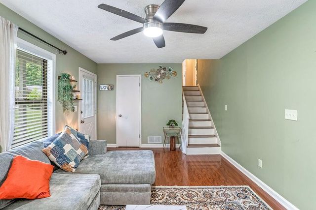 4227 Summer Wood Drive, Snellville, GA 30039