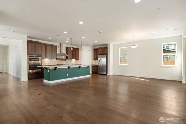 10091 Ramble Dr, Bremerton, WA 98311