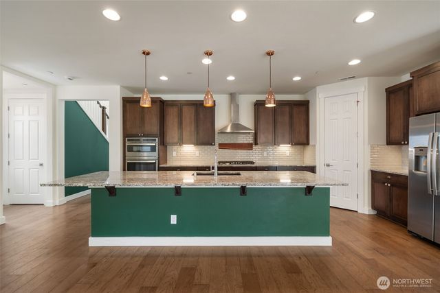 10091 Ramble Dr, Bremerton, WA 98311