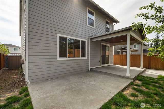 10091 Ramble Dr, Bremerton, WA 98311