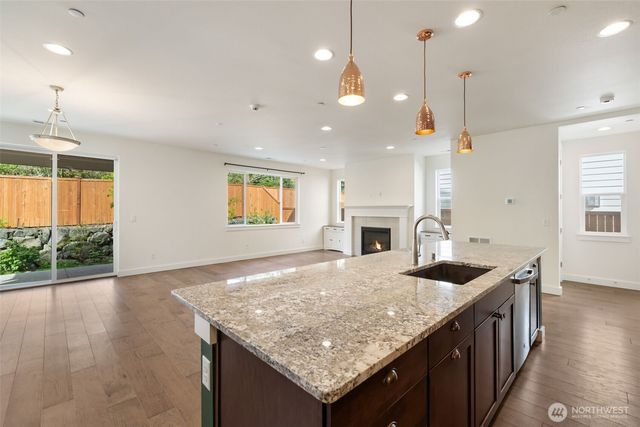 10091 Ramble Dr, Bremerton, WA 98311