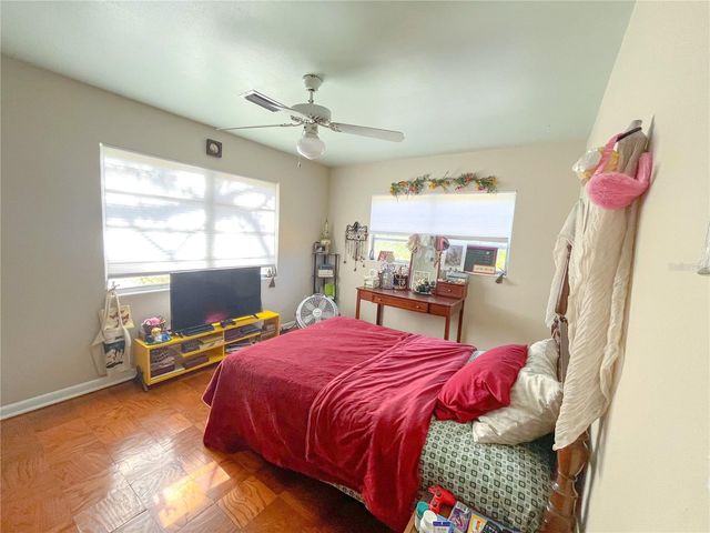 4018 NW 10TH AVENUE, Gainesville, FL 32605