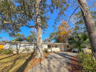 4018 NW 10TH AVENUE, Gainesville, FL 32605