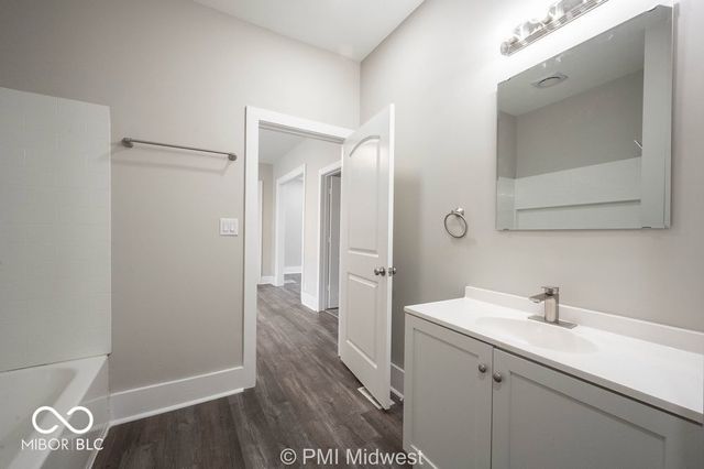 538 W 29th Street A, Indianapolis, IN 46208