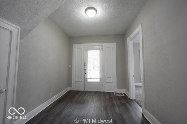 538 W 29th Street A, Indianapolis, IN 46208