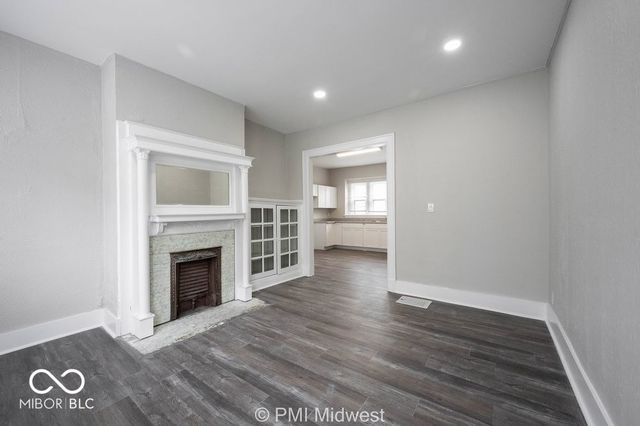 538 W 29th Street A, Indianapolis, IN 46208