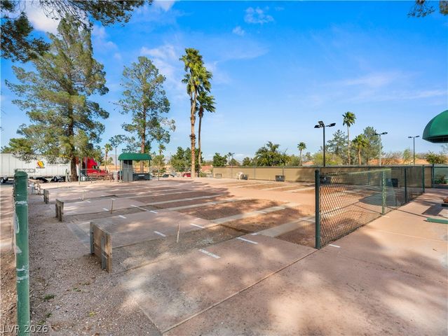10525 Mission Lakes Avenue, Las Vegas, NV 89134