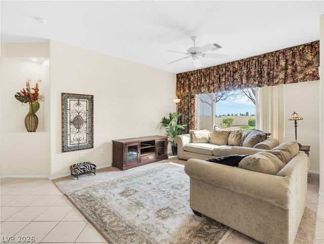 10525 Mission Lakes Avenue, Las Vegas, NV 89134