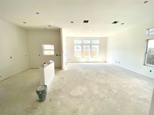 13926 Leabrandon Lane, Houston, TX 77045