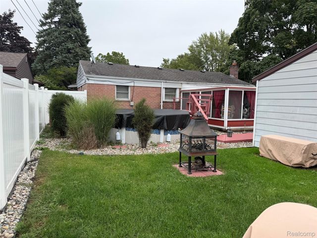 711 Van Sull Street, Westland, MI 48185