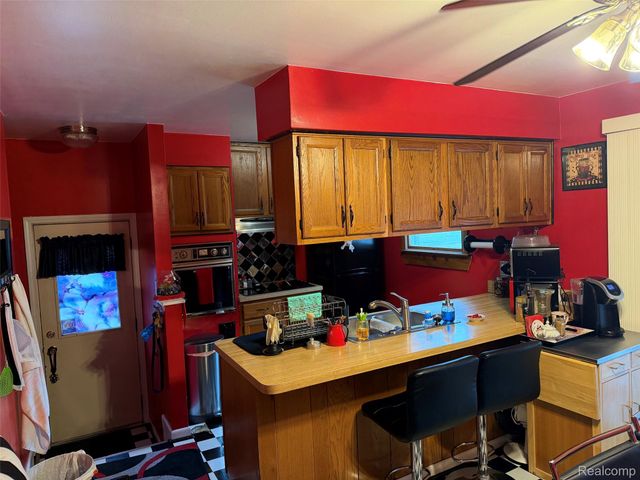 711 Van Sull Street, Westland, MI 48185