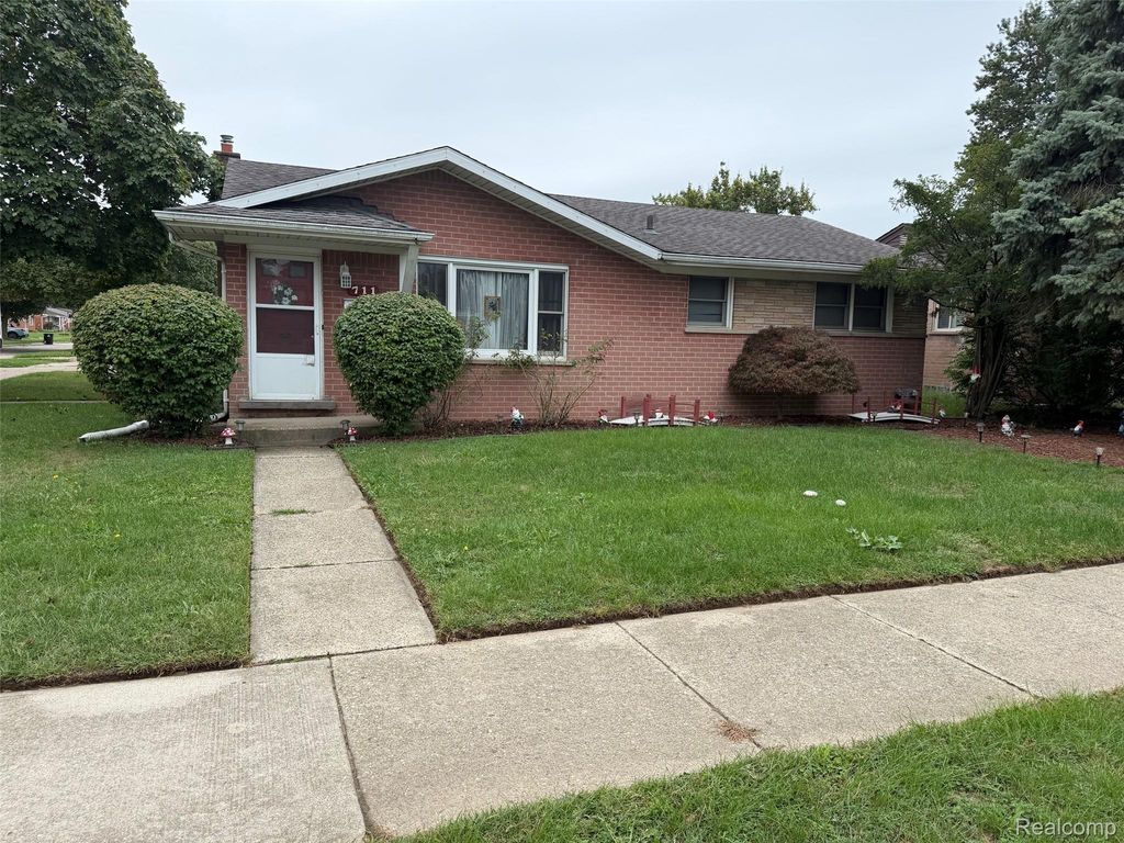 711 Van Sull Street, Westland, MI 48185