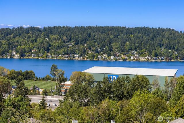 11206 SE 77th Place, Newcastle, WA 98056