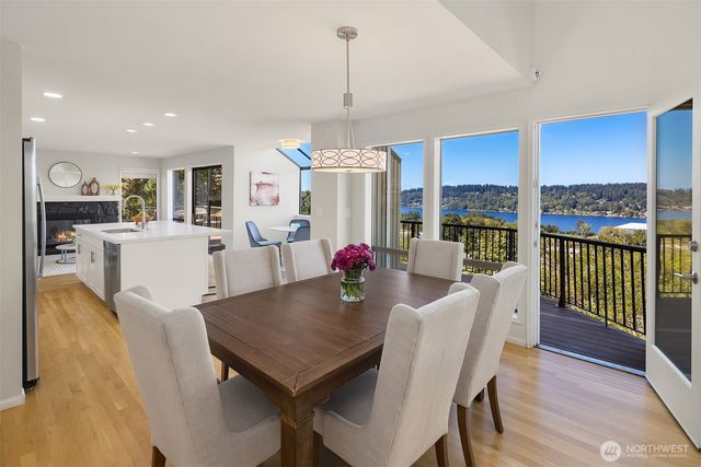11206 SE 77th Place, Newcastle, WA 98056