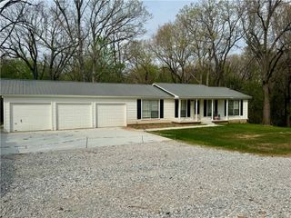 17494 Pleasure Heights Road, Springdale, AR 72764