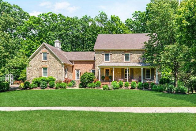 8382 Deep Run, Powell, OH 43065