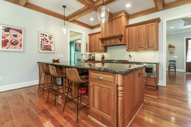 8382 Deep Run, Powell, OH 43065